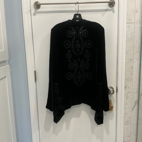 Johnny Was Black Velvet embroidered draped jacket Kimono Small - Picture 14 of 14